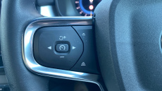 Volvo XC40 2.0 B3P Core 5dr Auto Petrol Estate